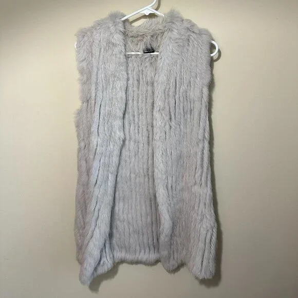 Love Token Genuine Rabbit Fur Vest - Off White, XS/S - Picture 3 of 7